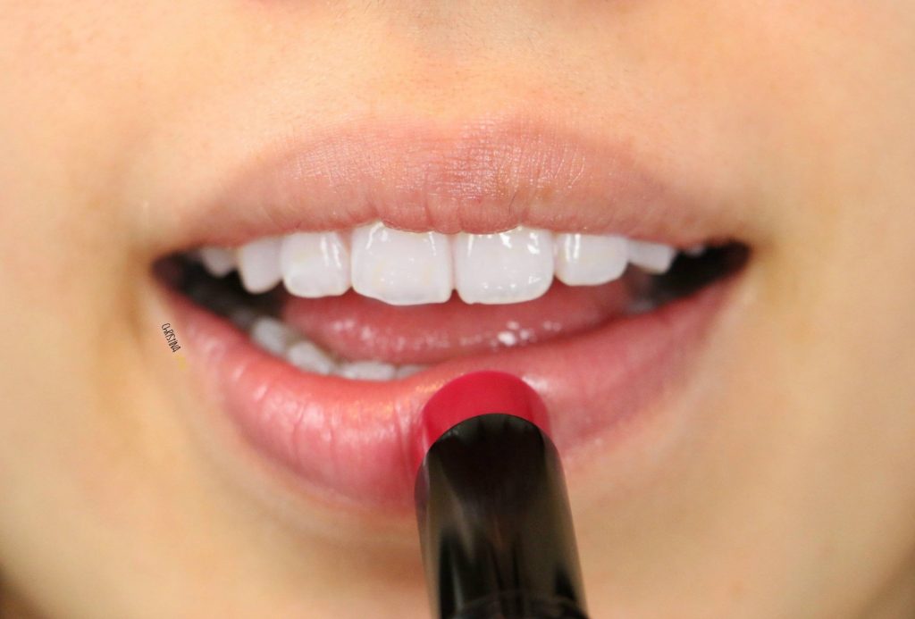Korean moisturizing lip balm