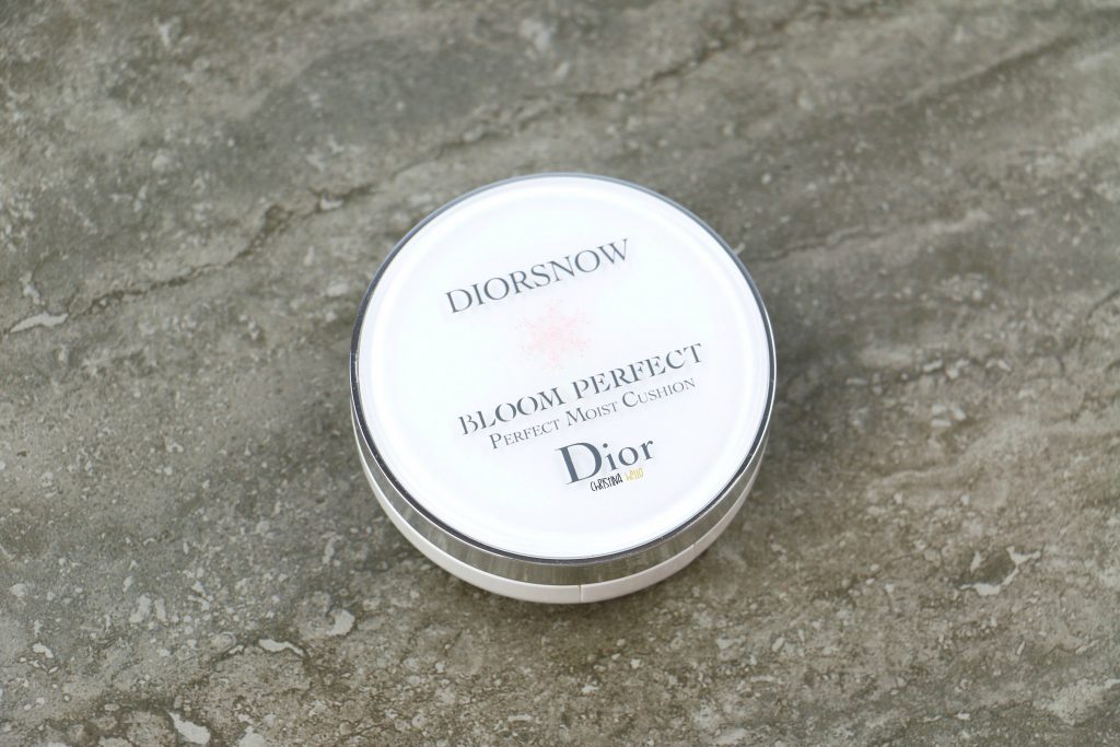 Diorsnow bloom perfect moist cushion review