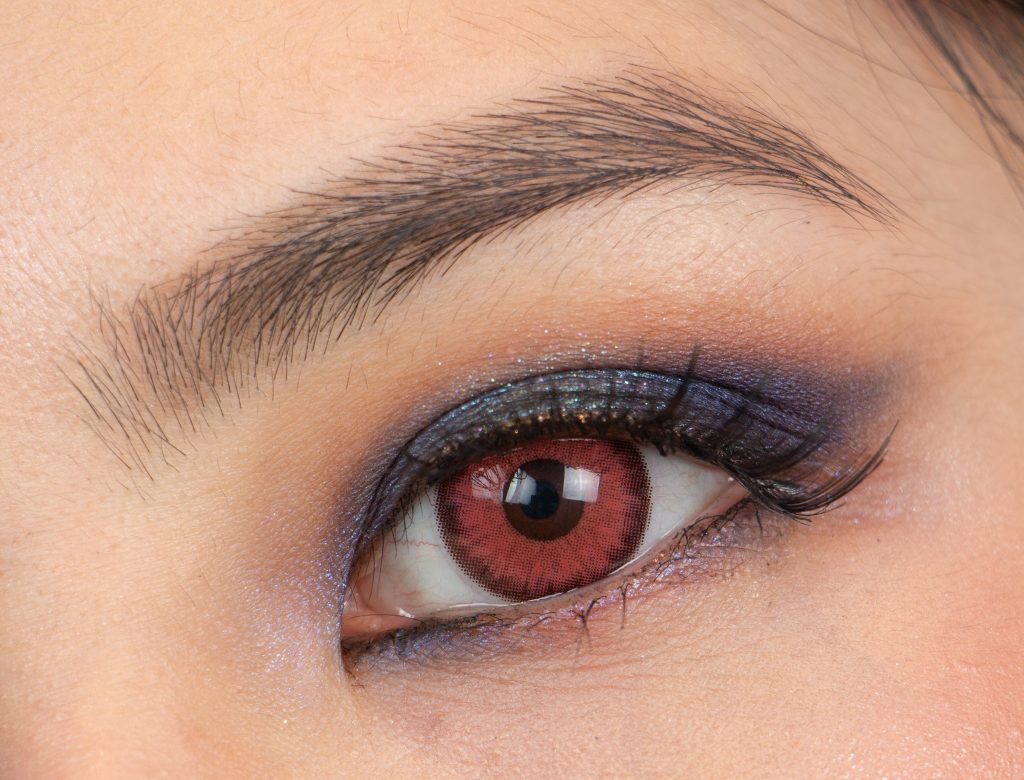 Olens vampire red + sliver review red color contacts for dark brown eyes