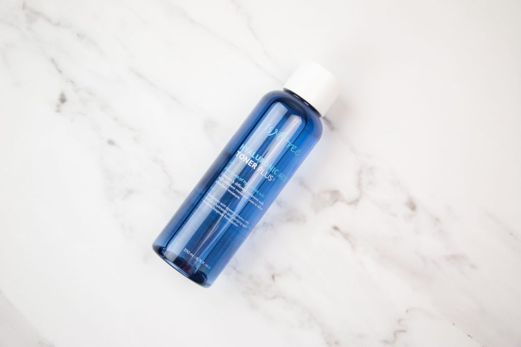 Isntree hyaluronic acid toner plus review